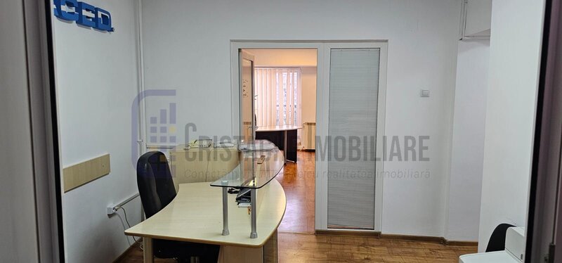 Natiunile Unite Birou, 5 camere, 2 grupuri sanitare, complet mobilat si utilat